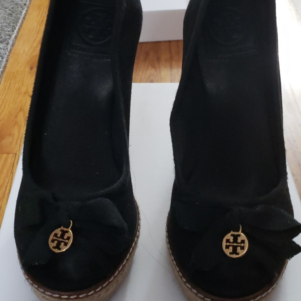 Tory Burch open-toe black wedges